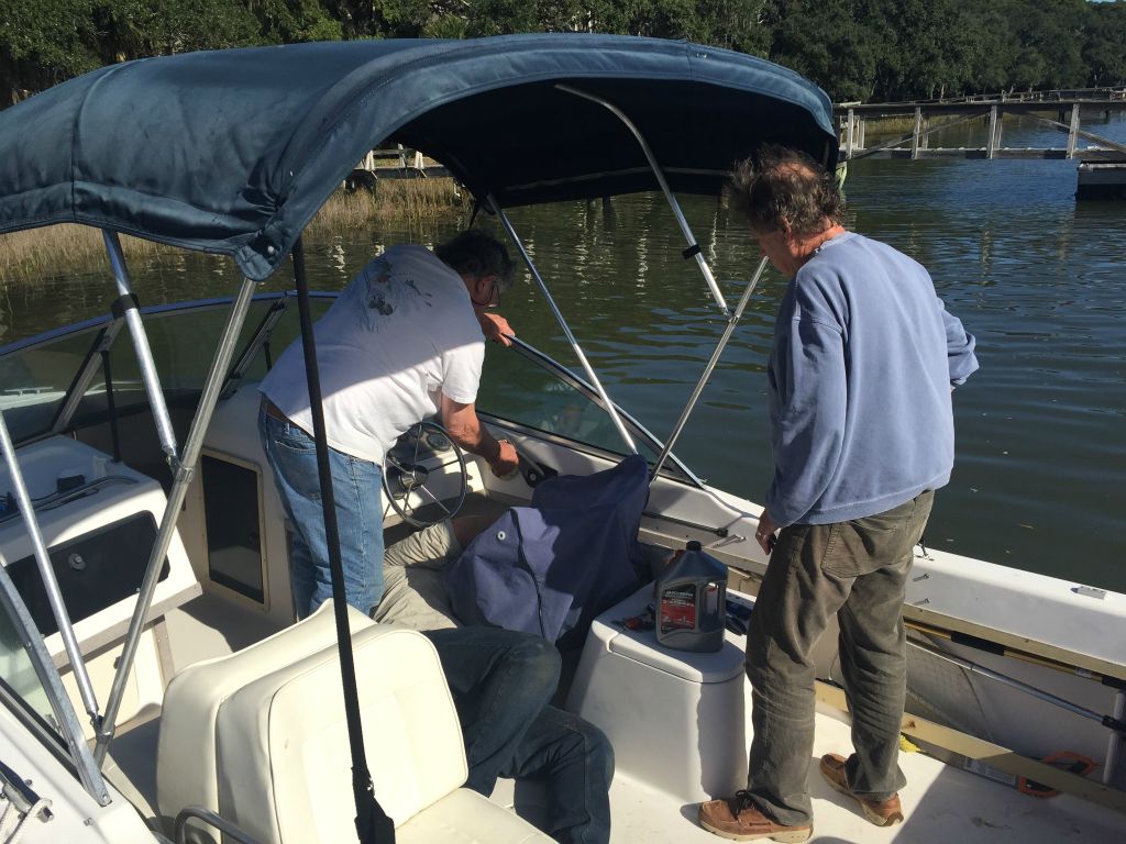 Trying to fix the throttle on the little boat