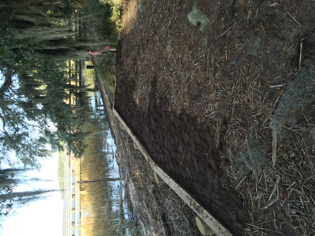 Backfilling behind the retaining wall