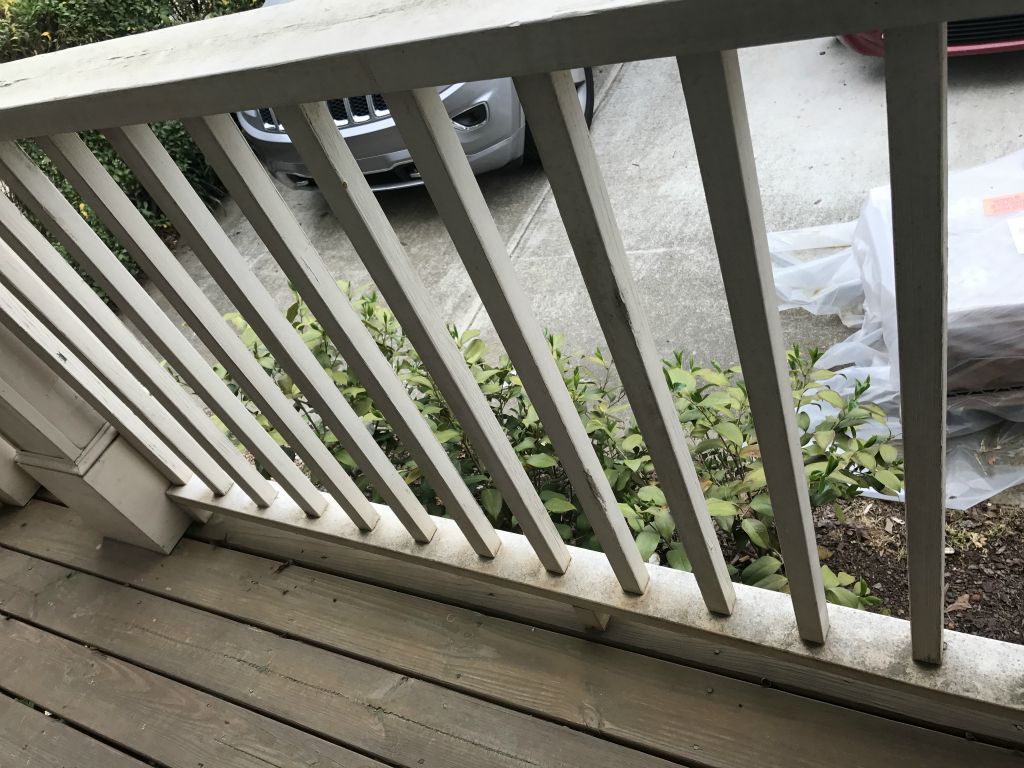 The railings are also a grungy mess