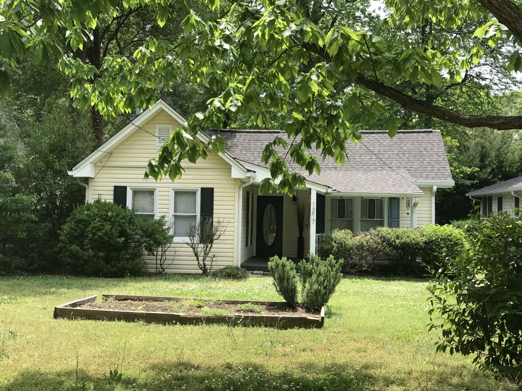 Ty and Caitlin's house