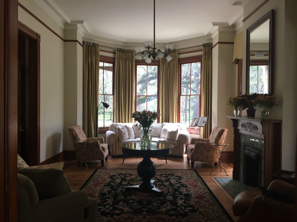 The front lounge of the house.  Such a pretty and comfortable room!
