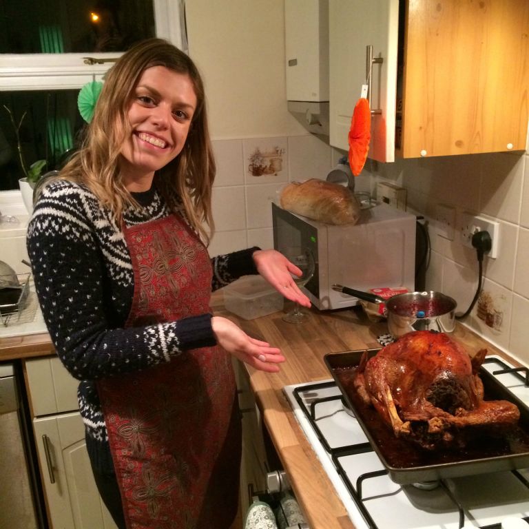 Jessie cooks a beautiful Thanksgiving turkey